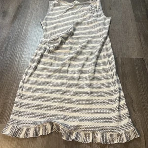 Max Studio Dress Shift Medium Stretch Sleeveless Ruffled Bottom EUC Casual - Picture 1 of 8