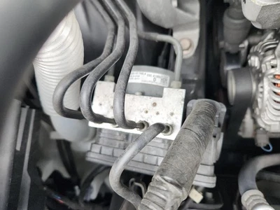 MAZDA CX5 ABS PUMP/MODULATOR P/N KAY1437A0C, KE, 02/12-01/17 - image 1 of 4