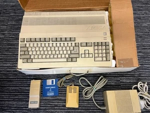 Boxed Commodore Amiga 500 Computer With Mouse + PSU WORKING - Afbeelding 1 van 9