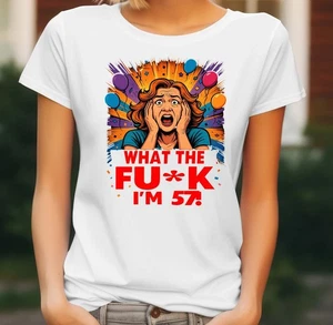 57. Damen Geburtstag T-Shirt lustig Geschenk 50. 60. 65. 45. Alter WTF lustig - Bild 1 von 24