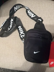 Tracolla piccola Nike - Foto 1 di 2