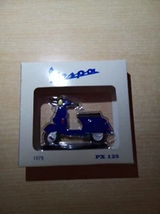 Modellino Vespa PX 125 Blu - Nuovo - Foto 1 di 2