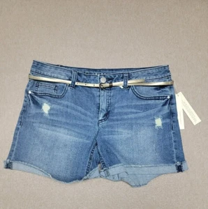 NWT~LC-LAUREN CONRAD Shorts Women's SIZE 8 Denim BLUE Gold BELT ROLLED~$44 - Picture 1 of 7