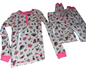 Betsey Johnson Girls 2 Piece Pajama Set Sz 8 White Pink Graphic Logos - Picture 1 of 13