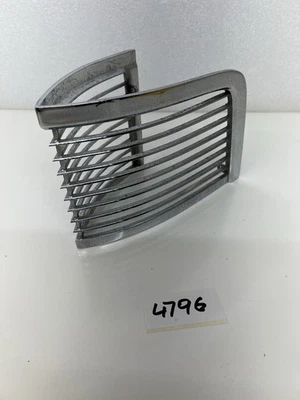 1965 Lincoln Continental Convertible. LEFT FRONT CORNER LIGHT COVER/BEZEL CHROME - Image 1 of 4