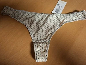 BeeDees " Jardin 81 String " Cremeweiß/ grün Gr.44 Neu - Bild 1 von 2