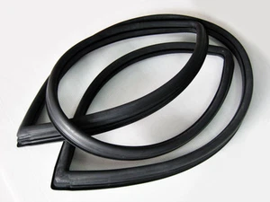 With for TOYOTA  COROLLA KE30 TE31 4DOOR 2DOOR REAR WINDSHIELD RUBBER SEAL si323 - Picture 1 of 6