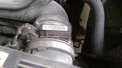 Medidor de flujo de aire de inyección de combustible usado se adapta a: Chevrolet Silverado 1500 2005 camioneta G Foto 1 de 4