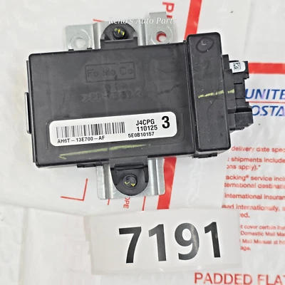 2011 - 2012 LINCOLN MKZ HYBRID INTERIOR LIGHT CONTROL MODULE AH6T-13E700-AF OEM - Image 1 of 3