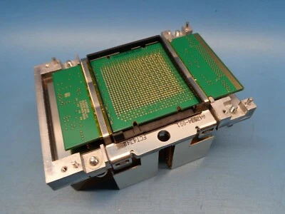 (1) SL6XD INTEL ITANIUM 2 MADISON CPU 1.3GHz 400MHz PGA PAC611 SOCKET 611 NEW - Image 1 of 4