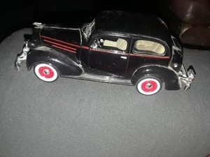 Chevy Standard Town Car Maßstab 1:32 von 1936 - Bild 1 von 1