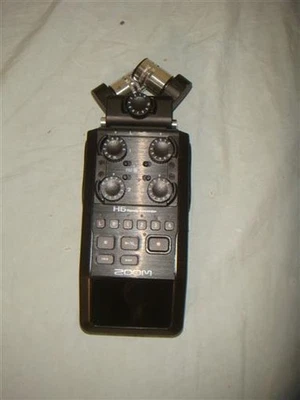 ZOOM H6 TRAGBARER AUDIO RECORDER MIT XYH-6 MIKROFONKAPSEL  - Bild 1 von 4