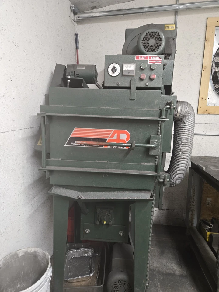 A.R.E. Industries Tumble Blast Shot Blaster  Foto 1 de 4