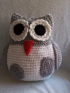 Eule als Kissen oder Dekofigur - Bild 1 von 4