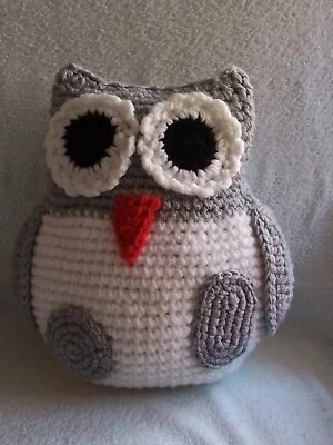 Eule als Kissen oder Dekofigur - Bild 1 von 4