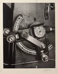 Übergroßes Vintage 1960er Jahre industrielles Stillleben Kunst Foto von Gerd Wagner, signiert - Bild 1 von 2