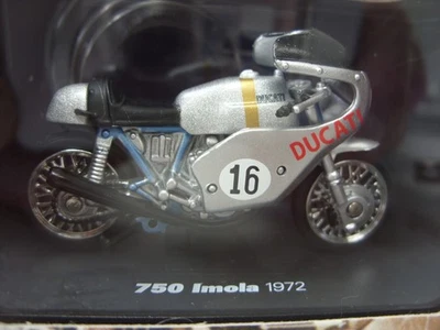 NEWRAY DUCATI 750 IMOLA 1972 1:32 SCALE MODEL - Image 1 of 4