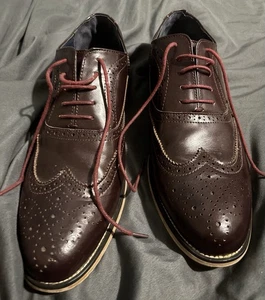 Cavani Burgandy brogues Size 11 VGC - Picture 1 of 8