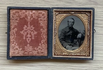 Original 9th Plate Tintype Civil War Federal Infantry Soldier - Image 1 of 4