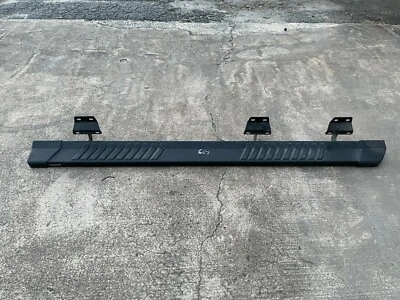 Nissan Titan 2017 2018 2019 2020 estribo derecho derecho estribo barra lateral OEM Foto 1 de 4