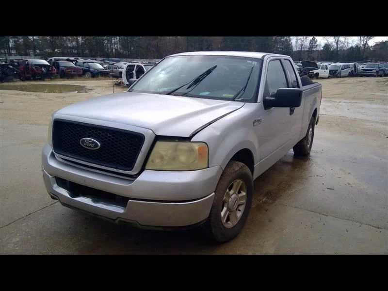 Pinza delantera de pasajero 28/11/04 para camioneta Ford F150 04-05 530841 Foto 1 de 4