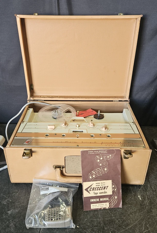 1950 年代 CRESCENT 774 REEL TO REEL 音频磁带录音机播放器 — 第 1/4 张图片