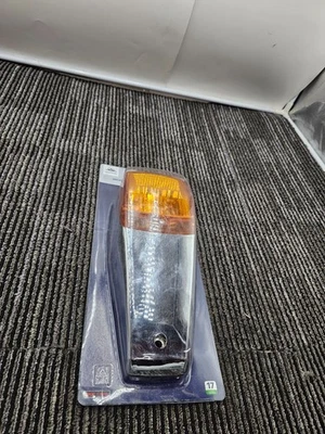 UNITED PACIFIC 39529 17 LED Reflector Grakon 5000 Estilo Cabina Conjunto de Luz Ámbar Foto 1 de 4