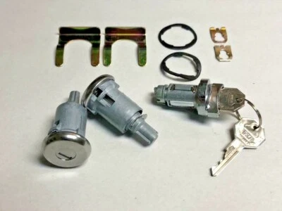 NEW 1961 Buick Skylark & Special Ignition & Door Lock Set with original GM keys - Image 1 of 2