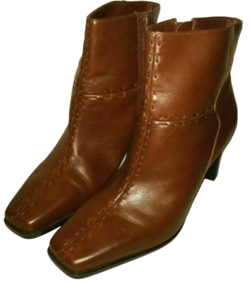 Ankle Boots Markon Whitney Side Zip Women's Size 6 M Brown Patent Leather Shoes - Image 1 of 4