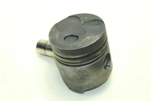 Mercedes Benz W114 W115/8 Piston Mahle 87V44/M101M - Picture 1 of 4