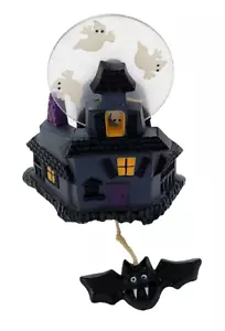 Hallmark PIN Halloween Vintage WIND UP HAUNTED HOUSE Ghosts BAT 1989 Brooch - Picture 1 of 5