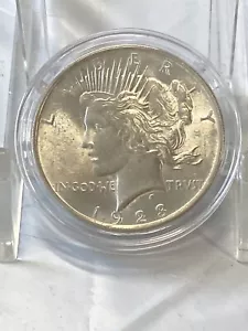 Unzirkuliert 1923 Philadelphia Mint Silber Peace Dollar - Bild 1 von 2