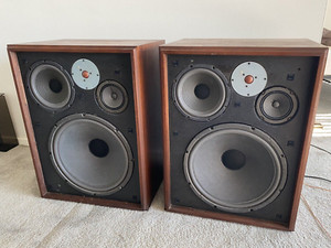 Jensen Model Speakers In Vintage 
