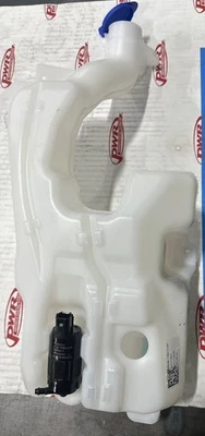 Depósito de lavadora Mustang 2024-2025 con bomba conjunto PR3B-17B613-AC Foto 1 de 3