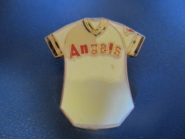 Deadstock 1985 CALIFORNIA ANGELS Jersey 1 1/4" Tall Pin Peter David - Image 1 of 1