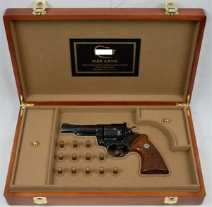 PISTOL GUN PRESENTATION CUSTOM DISPLAY CASE BOX for COLT TROOPER Mk III Mk 3 4" - Picture 1 of 12
