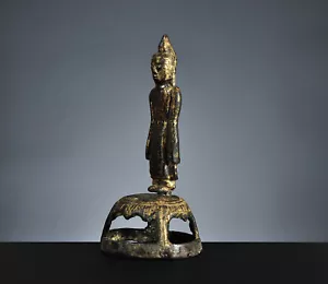 Votive figurine of the standing Buddha, Shan States (Burma), 18th to early 19thC - Bild 1 von 6