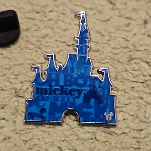 Prendedor serie relleno castillo Disney oculto 2025 WDW Oh Boy 2025 prendedor Mickey oculto - Imagen 1 de 6