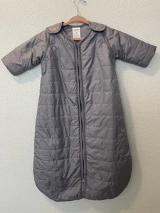 Baby Deedee 6-18 months M Gray Sleep Nest Travel Sack Unisex 16-26 lb NWOT - Picture 1 of 6