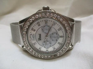 Vivani Analog Wristwatch with a Buckle Band - Picture 1 of 12