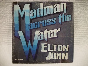 ELTON JOHN MADMAN ACROSS THE WATER VINYL LP RECORD 1971 - Imagen 1 de 3