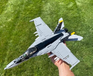 F18 F-18 Hornet Fighter Jet Building Blocks Military MOC Aircraft Bricks toy - Picture 1 of 20