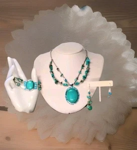 CHICO'S Fabuious 3 Piece Set Faux Turquoise Necklace, Bracelet, Earrings  - Picture 1 of 14