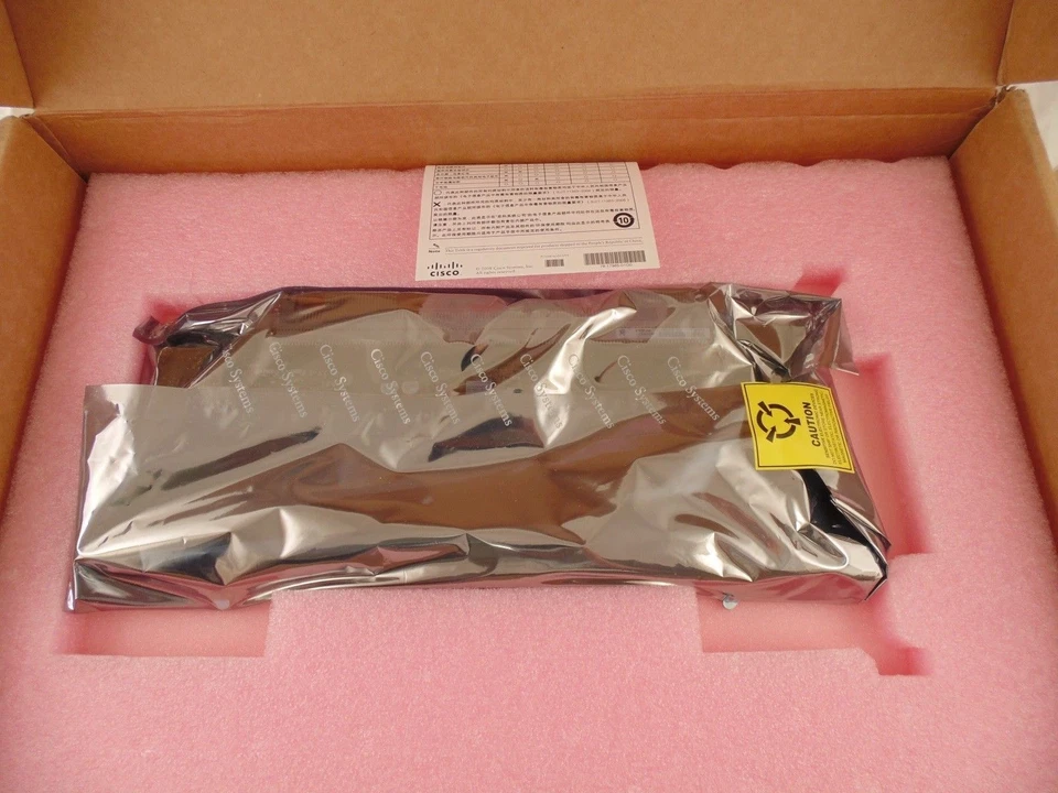 Cisco SFS-X7008P-04X12 V02 InfiniBand 10 GBs Server Switch 47-1 - Image 1 of 3