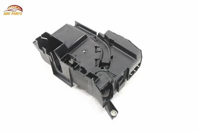 AUDI Q7 2011-2015 CAJA RELÉ DE FUSIBLES BLOQUE DE CONEXIONES CON TAPA SUPERIOR OEM Foto 1 de 4