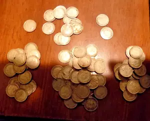 Monedas británicas de plata de 3 peniques - fechas mixtas - 91 (ver años en descripción) (274) - Imagen 1 de 4