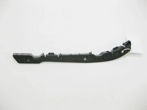 Mercedes-Benz A2518850263 Guía lateral para parachoques trasero y alerón derecho Clase R... - Imagen 1 de 8