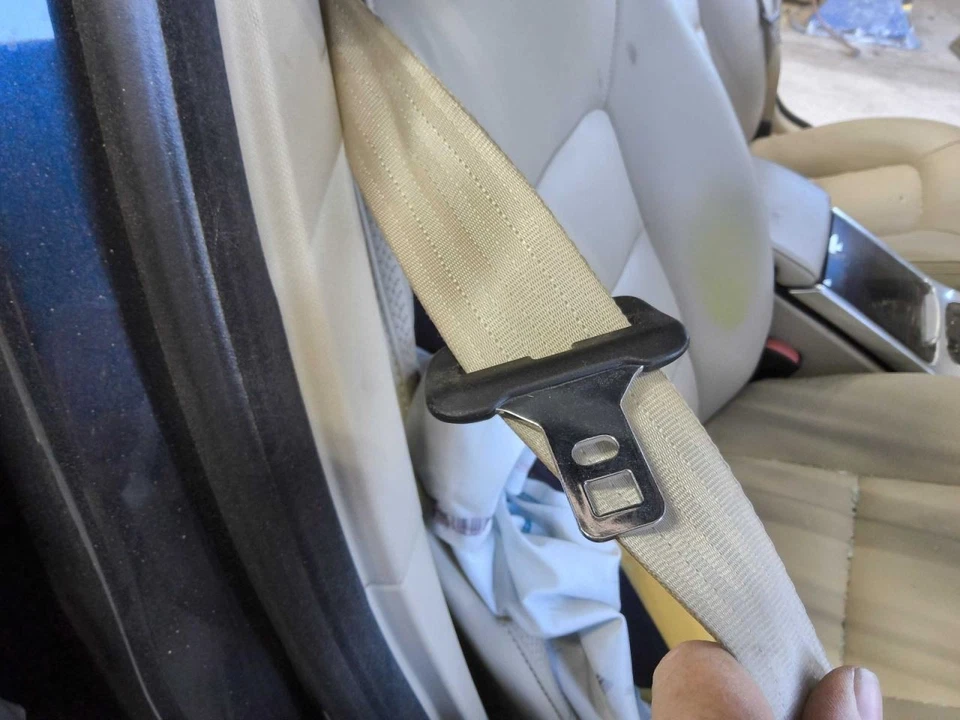 Seat Belt Front XC70 Bucket Seat Passenger Fits 13-16 VOLVO 70 SERIES 596778 - Imagem 1 de 1