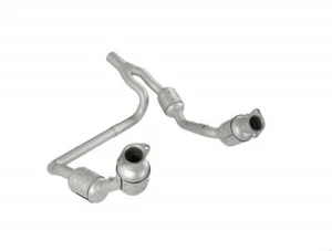 Exhaust Catalyst Jeep Wrangler JK 3.8L 52059930AH 52059930AG Year 07-2009 New - Picture 1 of 10