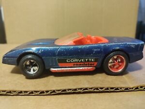 Vtg TootsieToy Blue Chevrolet Corvette Metal Plastic Roadster Toy Car